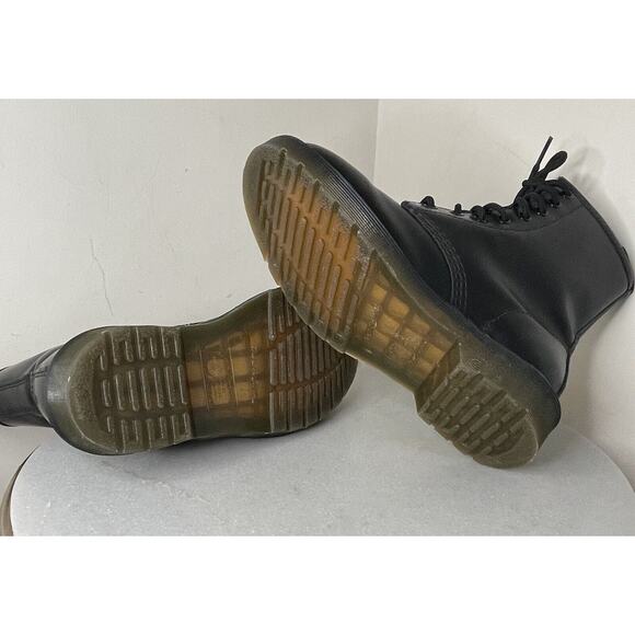 Dr. Martens 1460 8-Eye Lace Up Black Smooth Leather Boots Women US 6 | UK 4 - Picture 13 of 16